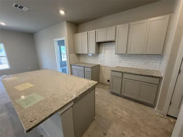 123 Branchwood PATH, Taylor, TX 76574