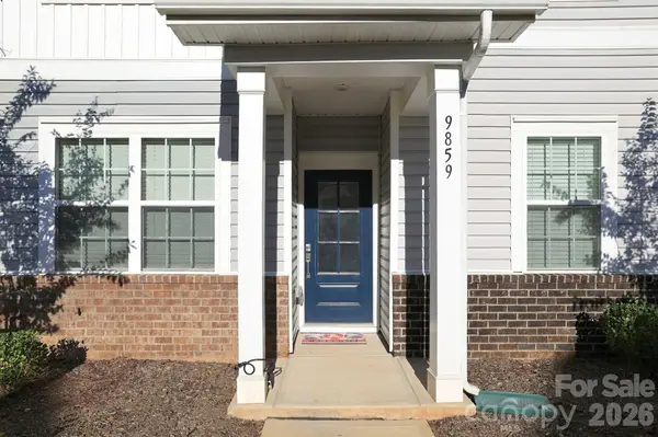 9859 Old Garden CIR, Gastonia, NC 28056