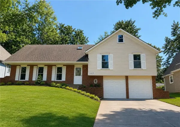 10009 W 70 TER, Merriam, KS 66203