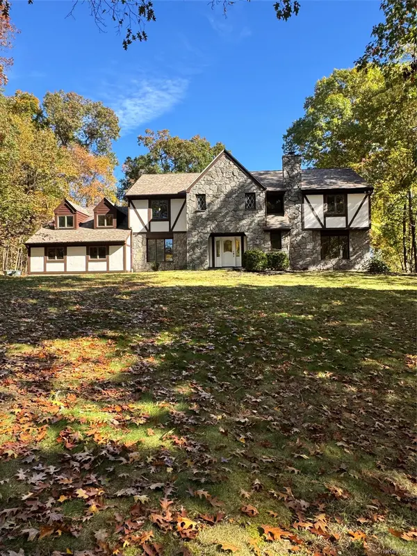 57 Innsbruck BLVD, Hopewell Junction, NY 12533