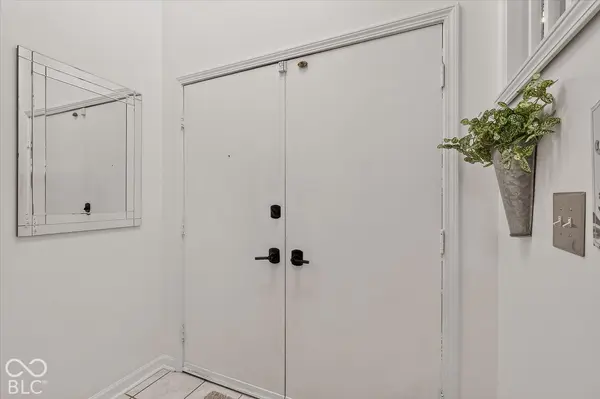 727 Pioneer, Indianapolis, IN 46217