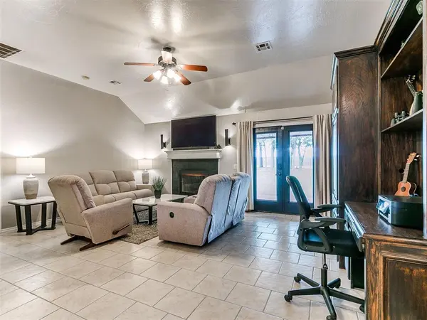 11550 Stonecrest, Guthrie, OK 73044