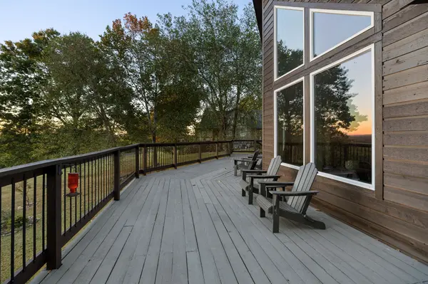 987 Mount Olivet Rd, Columbia, TN 38401