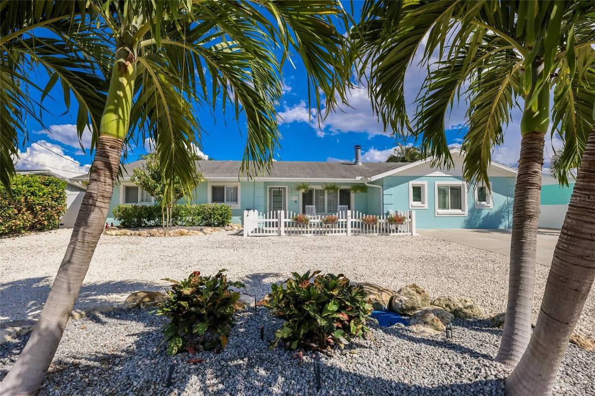 902 25TH AVE W, Palmetto, FL 34221