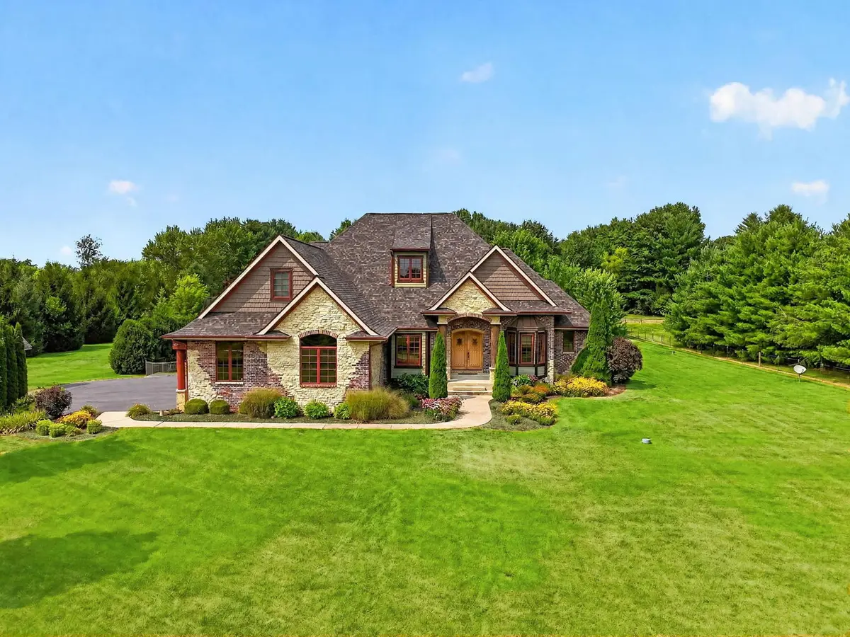 6871 Montague RD, Rockford, IL 61102