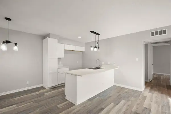 910 Duncan LN #56, Austin, TX 78705
