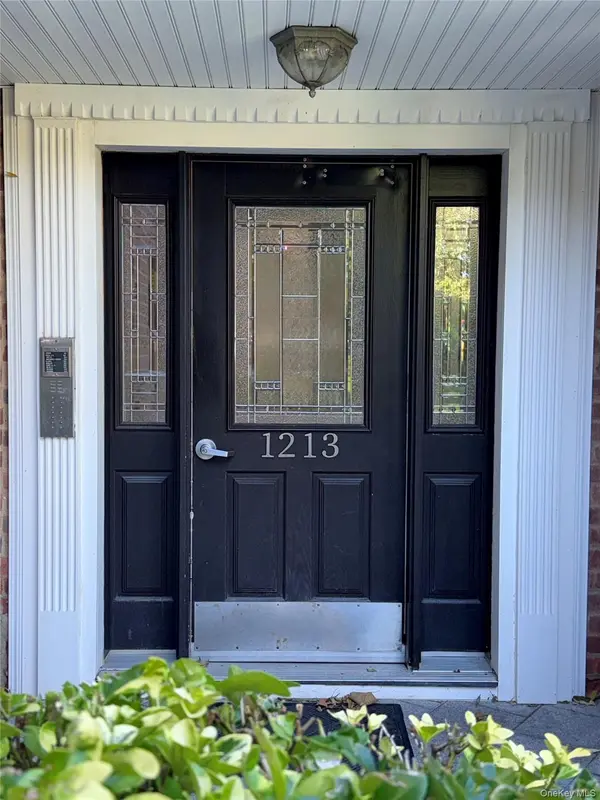 1213 E Broadway #B-25, Hewlett, NY 11557