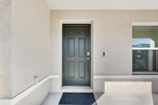 5809 FLAGSTONE TRL, Palmetto, FL 34221