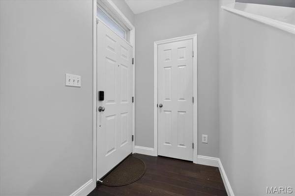 3220 Arsenal ST, St Louis, MO 63118
