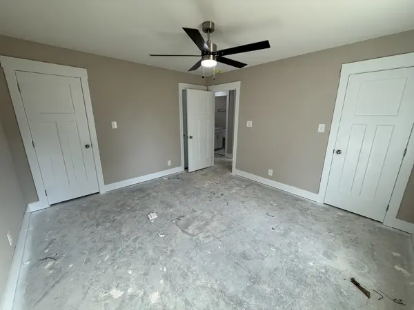 154 Indiana Ave, Oak Grove, KY 42262