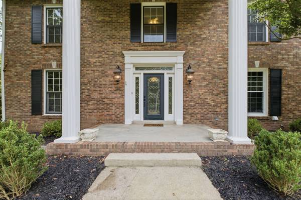 2812 Wakefield Dr, Clarksville, TN 37043