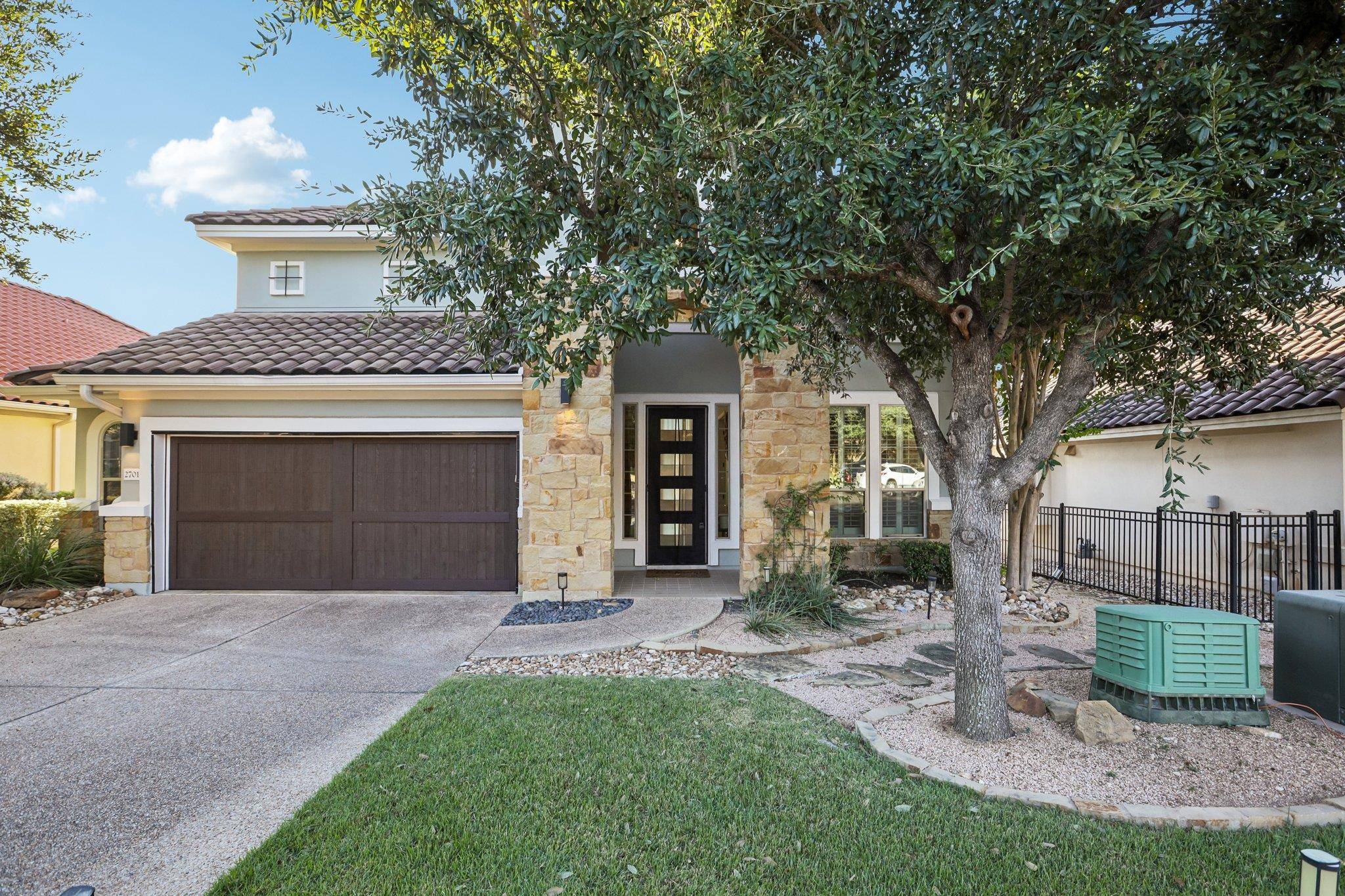 2701 Old Course DR, Austin, TX 78732