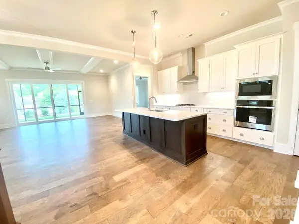 2972 Alveston DR NW, Concord, NC 28027