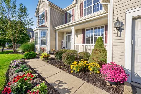 1481 Farmstead LN, Dekalb, IL 60115