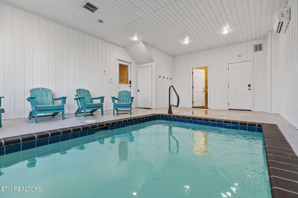 678 Stockton Drive, Sevierville, TN 37876