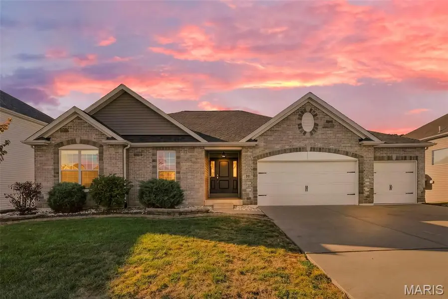 213 Kennicott DR, Cottleville, MO 63304