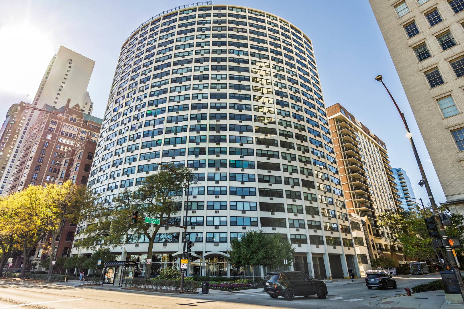 1150 N LAKE SHORE DR #18L, Chicago, IL 60611