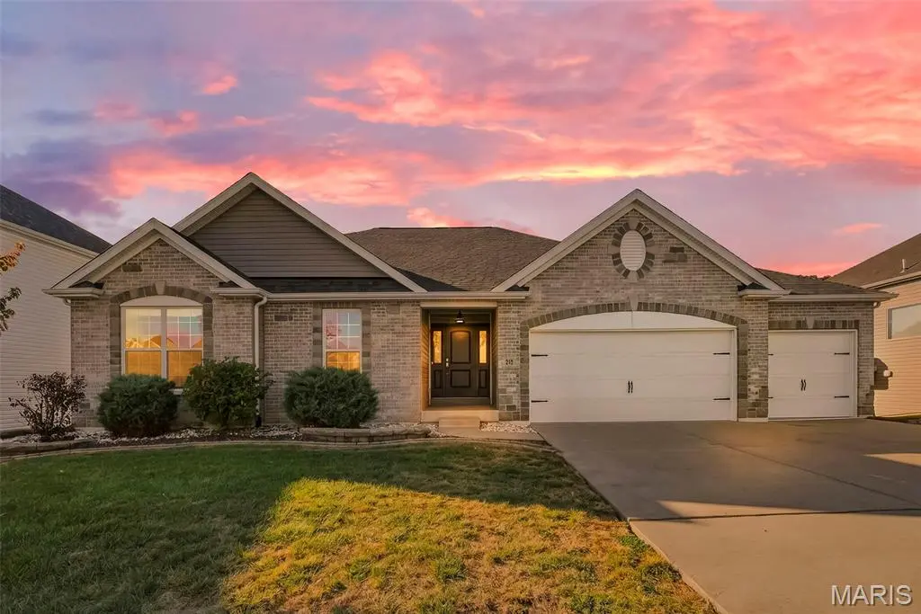 213 Kennicott DR, Cottleville, MO 63304
