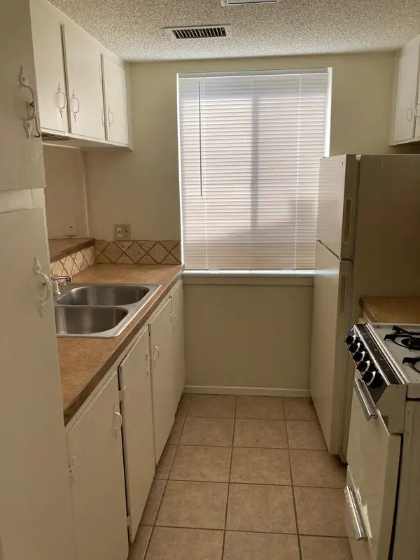 2610 Salado ST #210, Austin, TX 78705