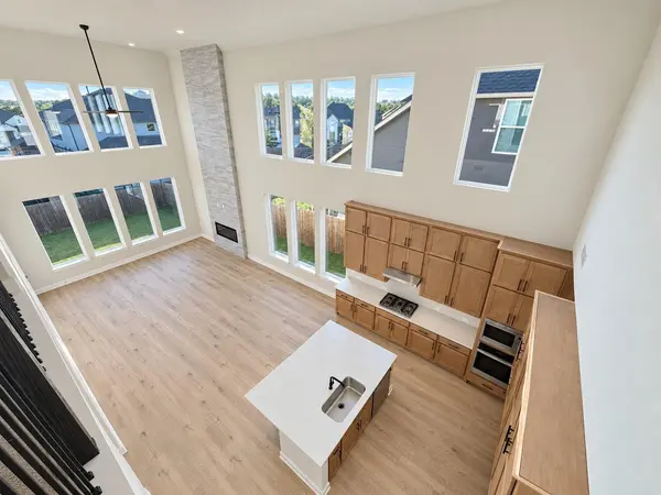 229 Medallion ST, Liberty Hill, TX 78642
