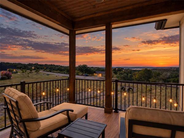 1644 Lake Ridge BLVD, Canyon Lake, TX 78133