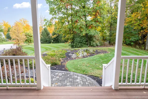 39 Theresa CT, Lagrangeville, NY 12540