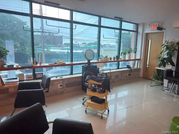 35-18 150 pl, Flushing, NY 11354
