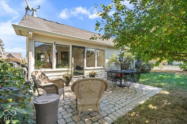 14 Balmoral CT, Zionsville, IN 46077