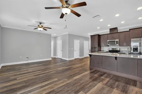 2839 SW 87 DR #202, Gainesville, FL 32608