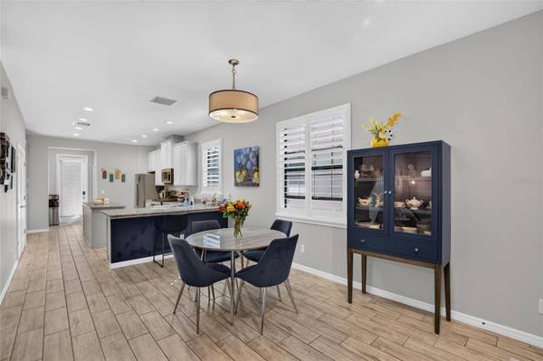 5604 BALCONY BRIDGE PL, Lithia, FL 33547