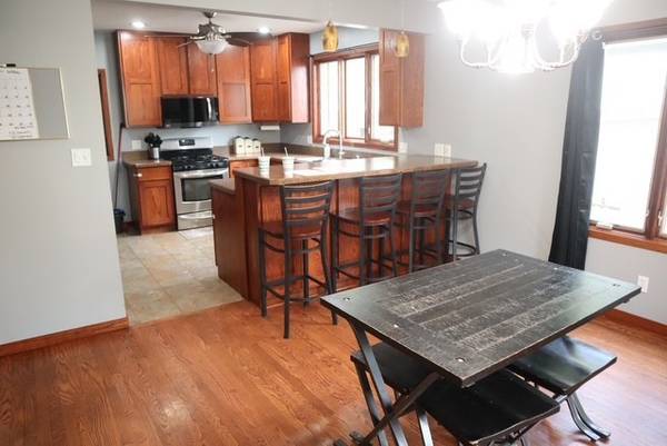 119 5th ST, Walnut, IL 61376