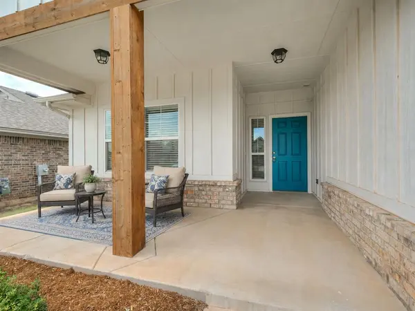 405 Vista DR, Yukon, OK 73099