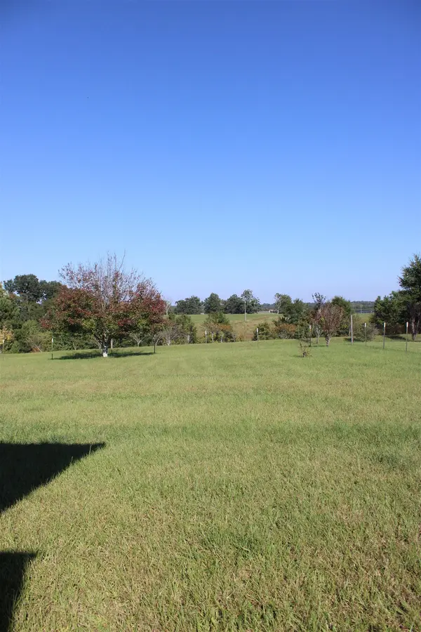 401 Rabbit Moffitt RD, Chesnee, SC 29323