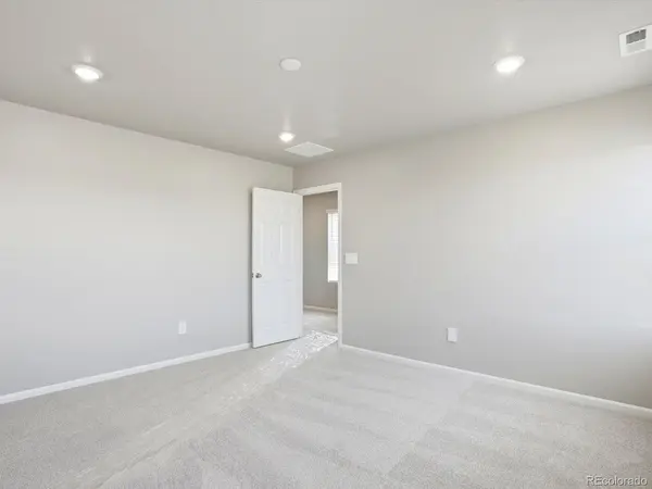 526 98th, Greeley, CO 80634