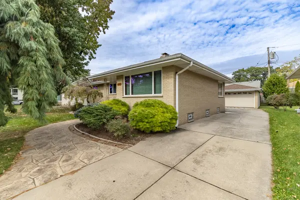 2441 Wicker AVE, Highland, IN 46322