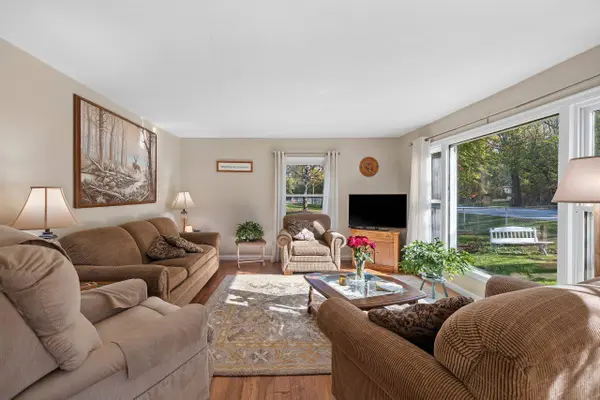 2103 EAST SHORE DR, Green Bay, WI 54302
