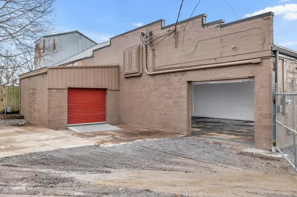 319 E Main St, Lebanon, TN 37087