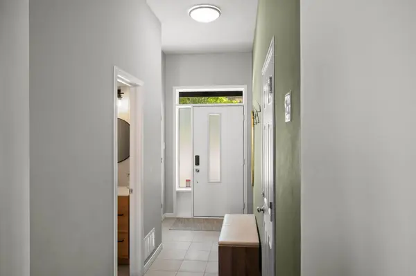 147 Westphalian AVE, Kanata, ON K2V 0A3