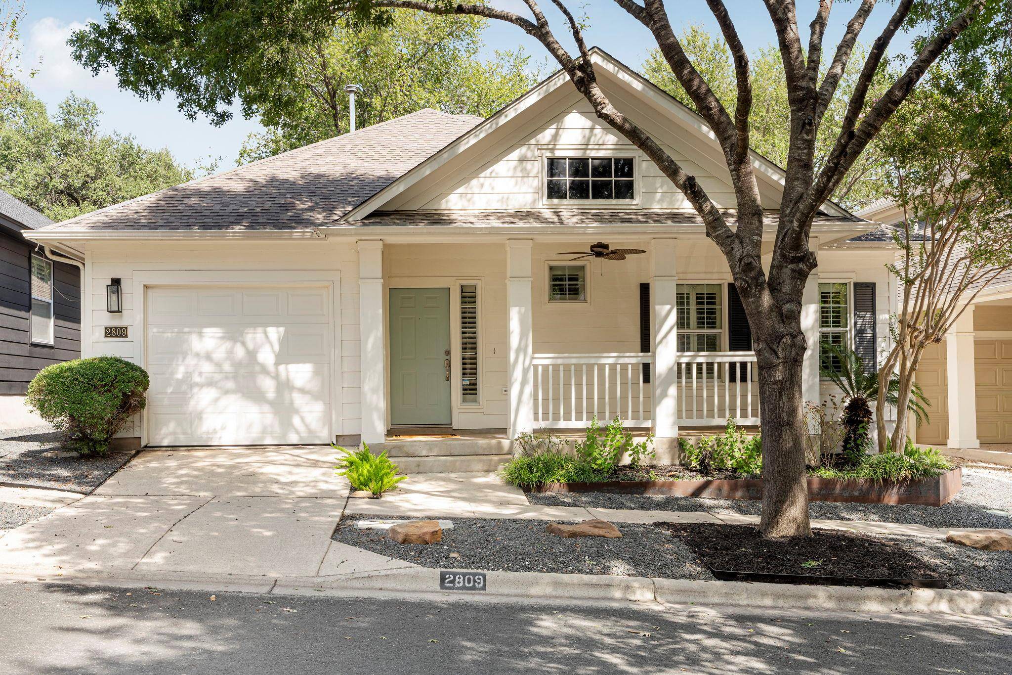 2809 Kinney Oaks CT, Austin, TX 78704