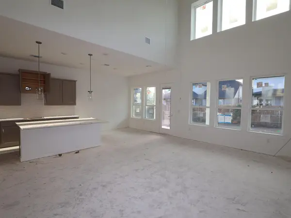 921 Purmela ST, Leander, TX 78641