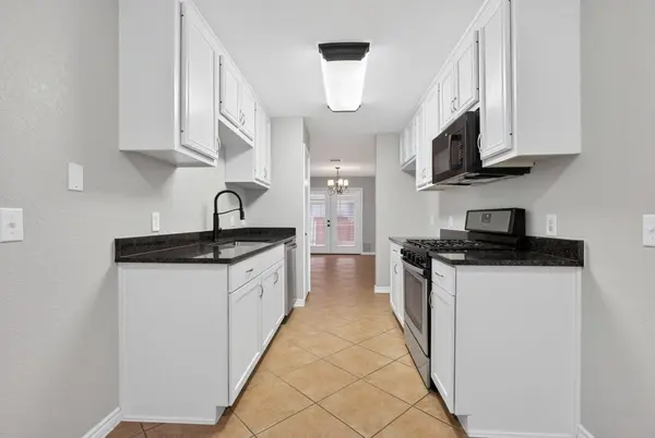 1303 Byers LN, Austin, TX 78753