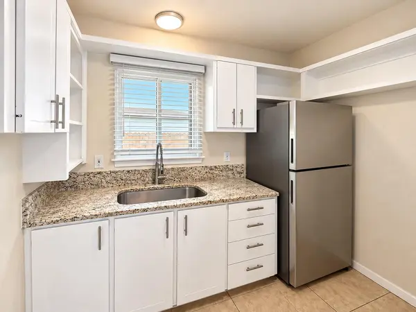 2904 Pearl ST #C, Austin, TX 78705