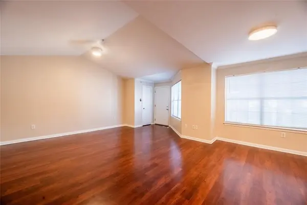 501 W 26th ST #323, Austin, TX 78705