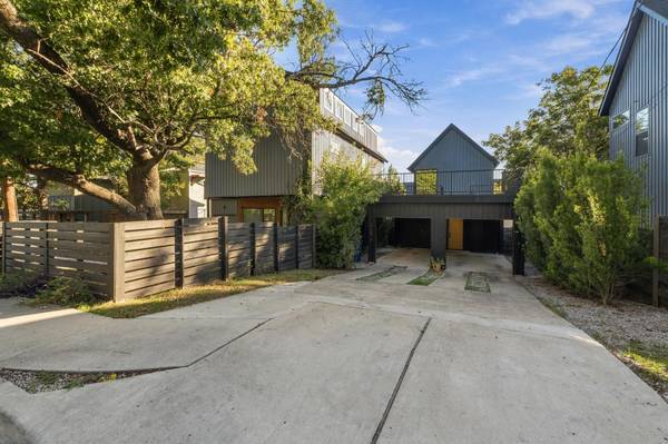 2205 Curtis Ave #2, Austin, TX 78722