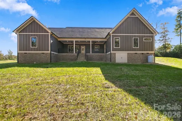 1041 Westward DR, Granite Falls, NC 28630