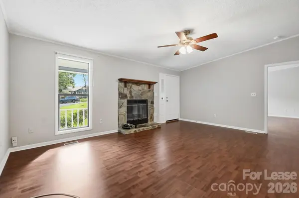 2939 Gray Feather DR, Charlotte, NC 28262