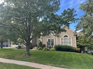 6732 Legler ST, Shawnee, KS 66217