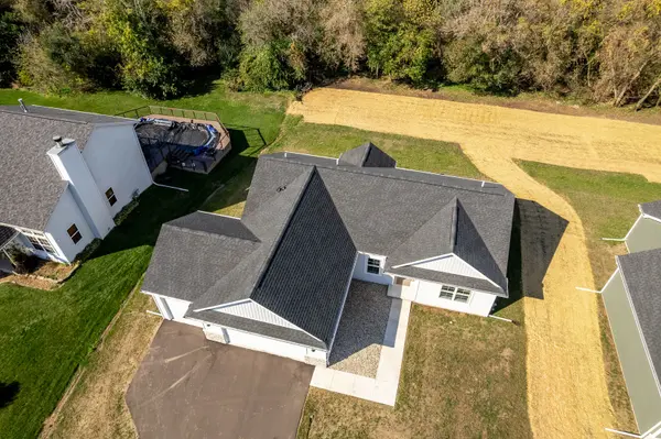 14168 Prairie Commons LN, South Beloit, IL 61080