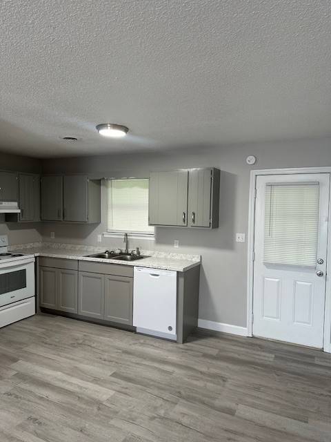 2165 Arnold St #NW #9, Cleveland, TN 37311