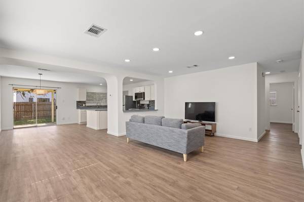 3626 Bass LOOP, Round Rock, TX 78665